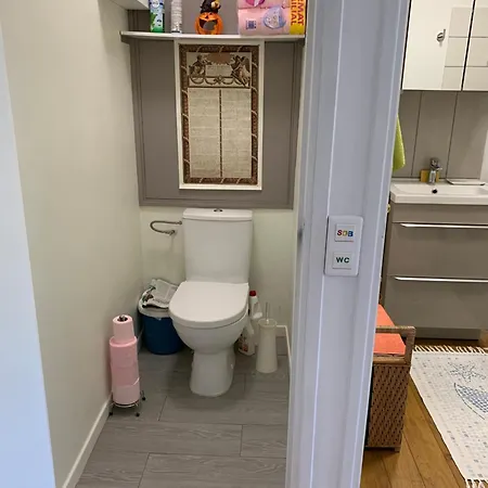 Appartement 6 Pers Climatise - Centre A 15 Min De La - 75m2 - 3 - Terrasse -calme - Parking *