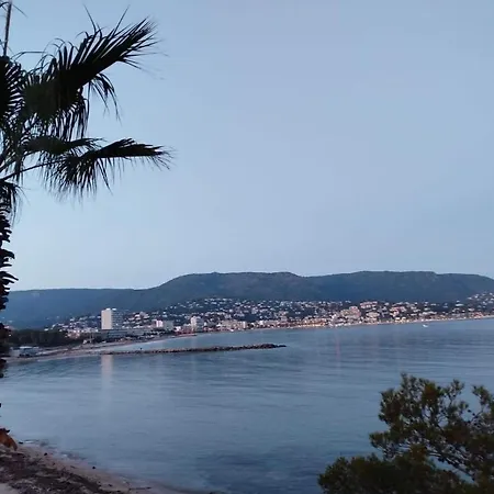 6 Pers Climatise - Centre A 15 Min De La - 75m2 - 3 - Terrasse -calme - Parking Le Lavandou